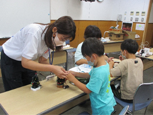Science experiments and craft workshops in the community
